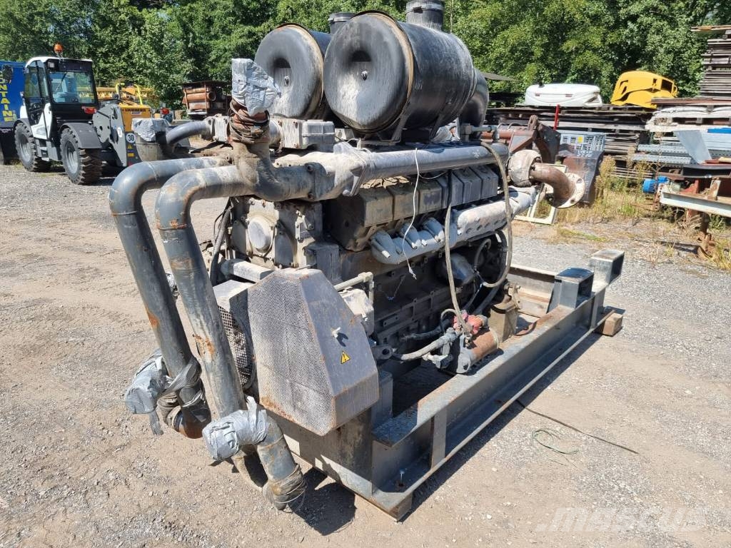 Deutz TBD 616 V12 Motores