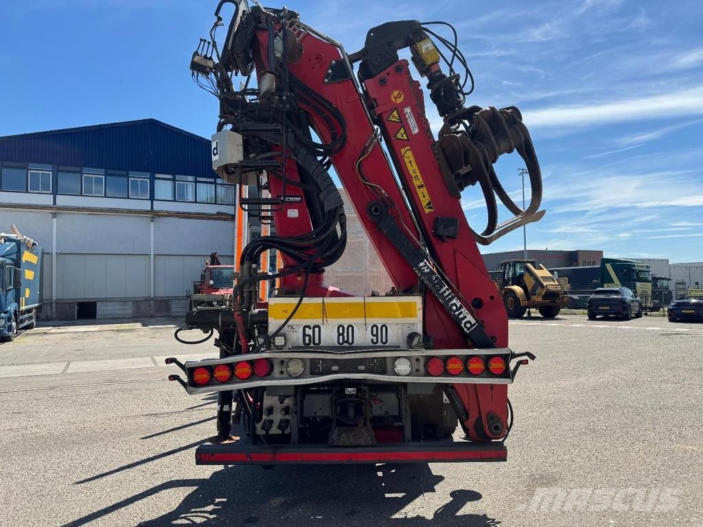 DAF XF 530 6X4 EURO 6 + JONSERED J1620ZT 93 CRANE Visureigiai kranai