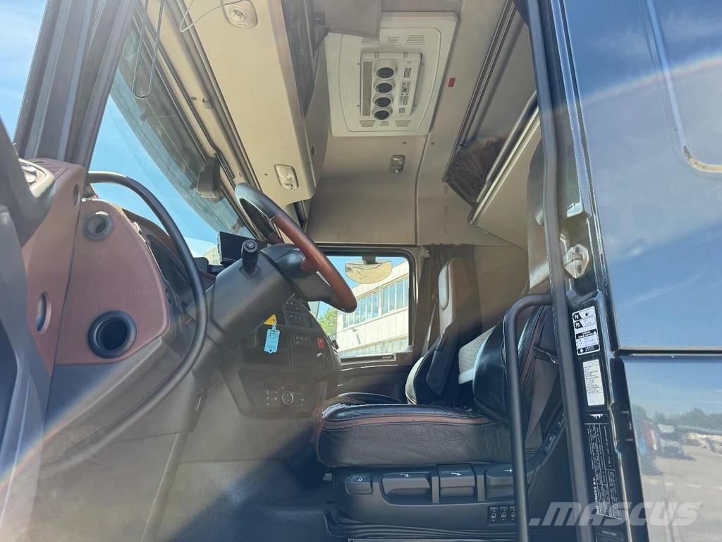 DAF XF 530 6X4 EURO 6 + JONSERED J1620ZT 93 CRANE Visureigiai kranai