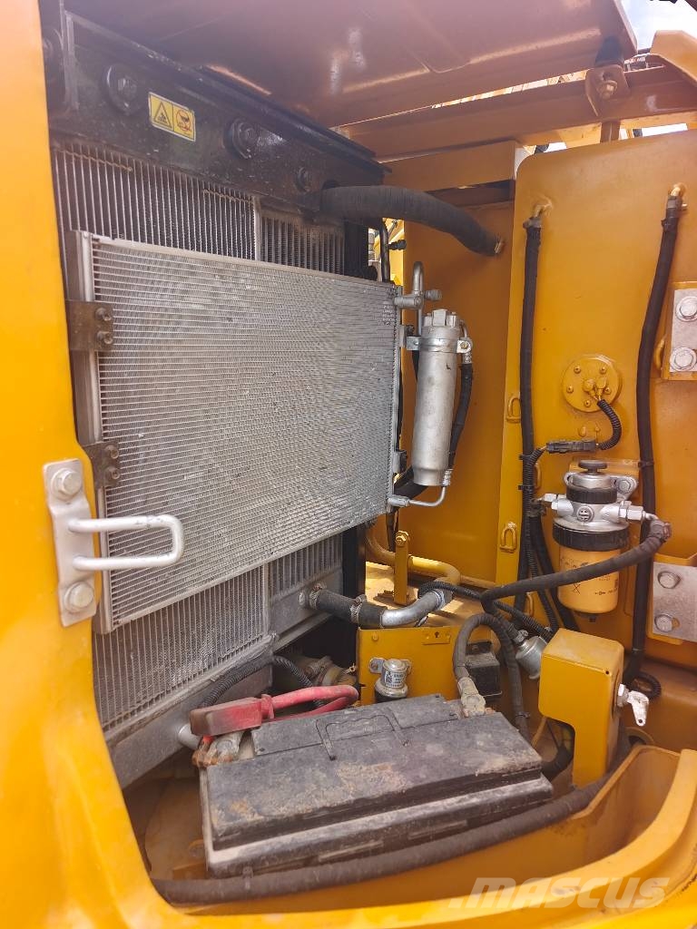 CAT 308 E2 Source factory حفارات وسط 7 طن - 12 طن