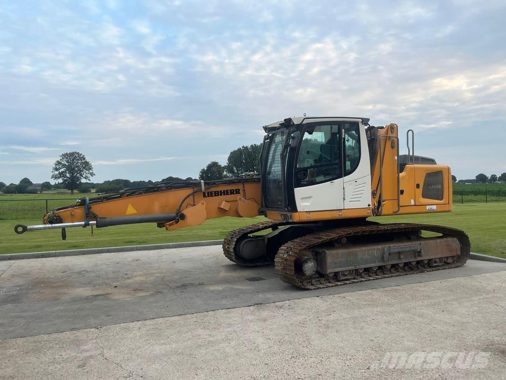 Liebherr LH22 Industry for parts Rupsgraafmachines