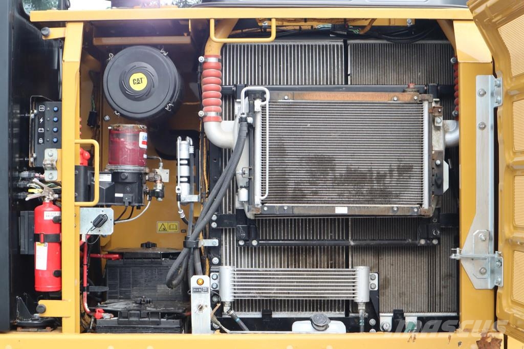 CAT 323 FL | 3D GPS | ROTOTILT | RIPPER | 3X BUCKET Rupsgraafmachines