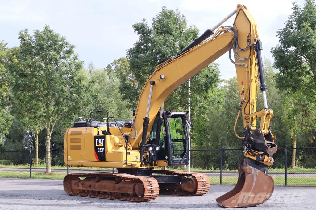 CAT 323 FL | 3D GPS | ROTOTILT | RIPPER | 3X BUCKET Rupsgraafmachines