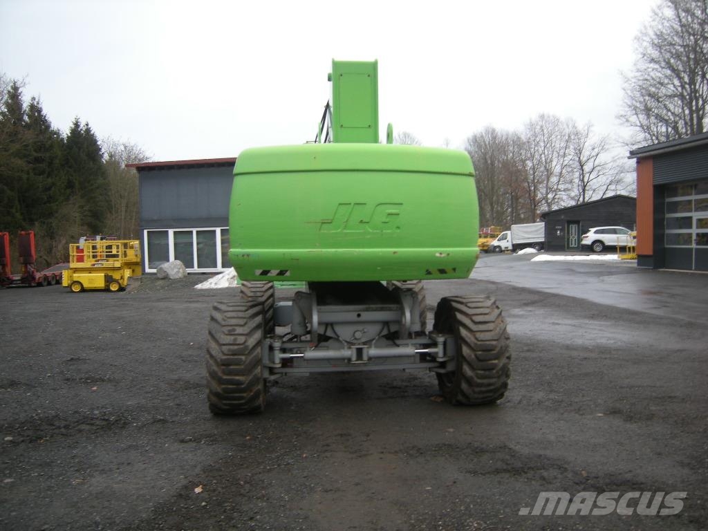 JLG 680 S Allrad Teleskopbühnen