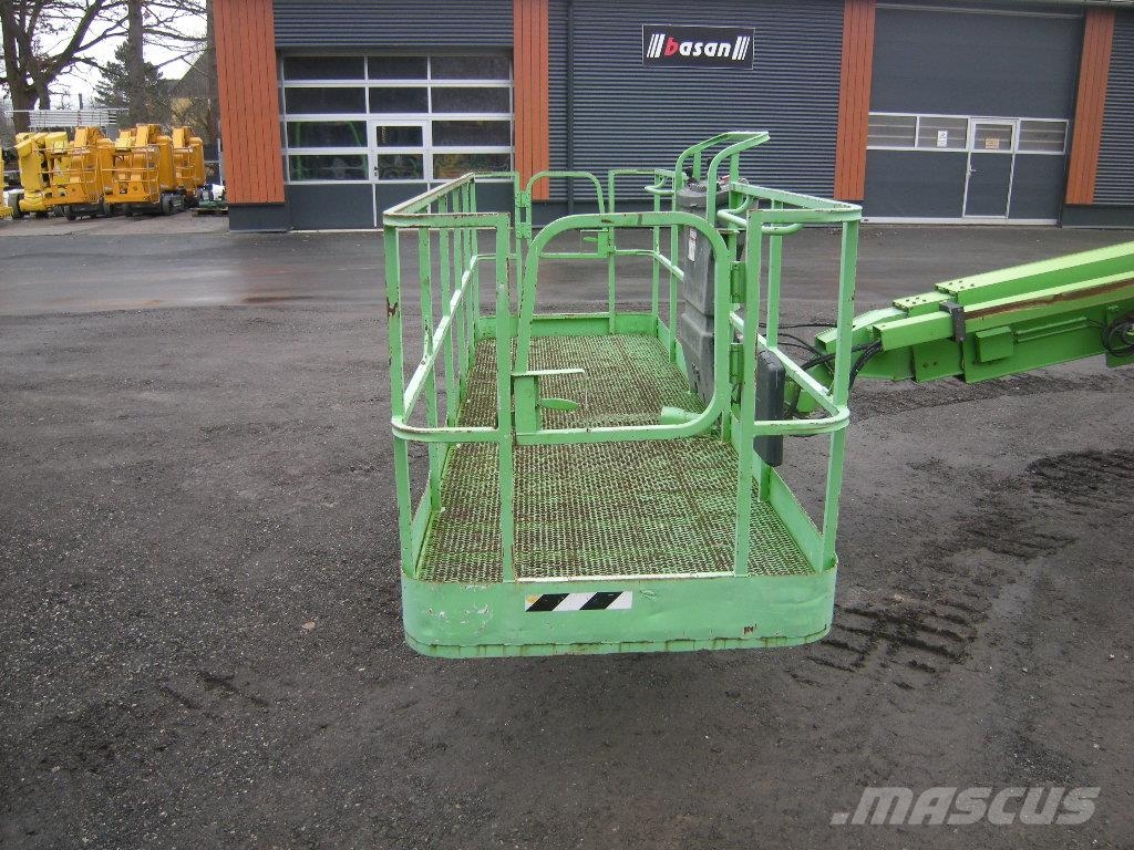 JLG 680 S Allrad Teleskopbühnen