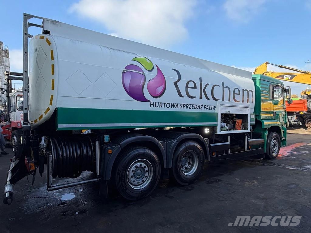 MAN TGA 26.413 Fuel Tank - Truck - 6x2 - 21.000 Liters Tankwagen