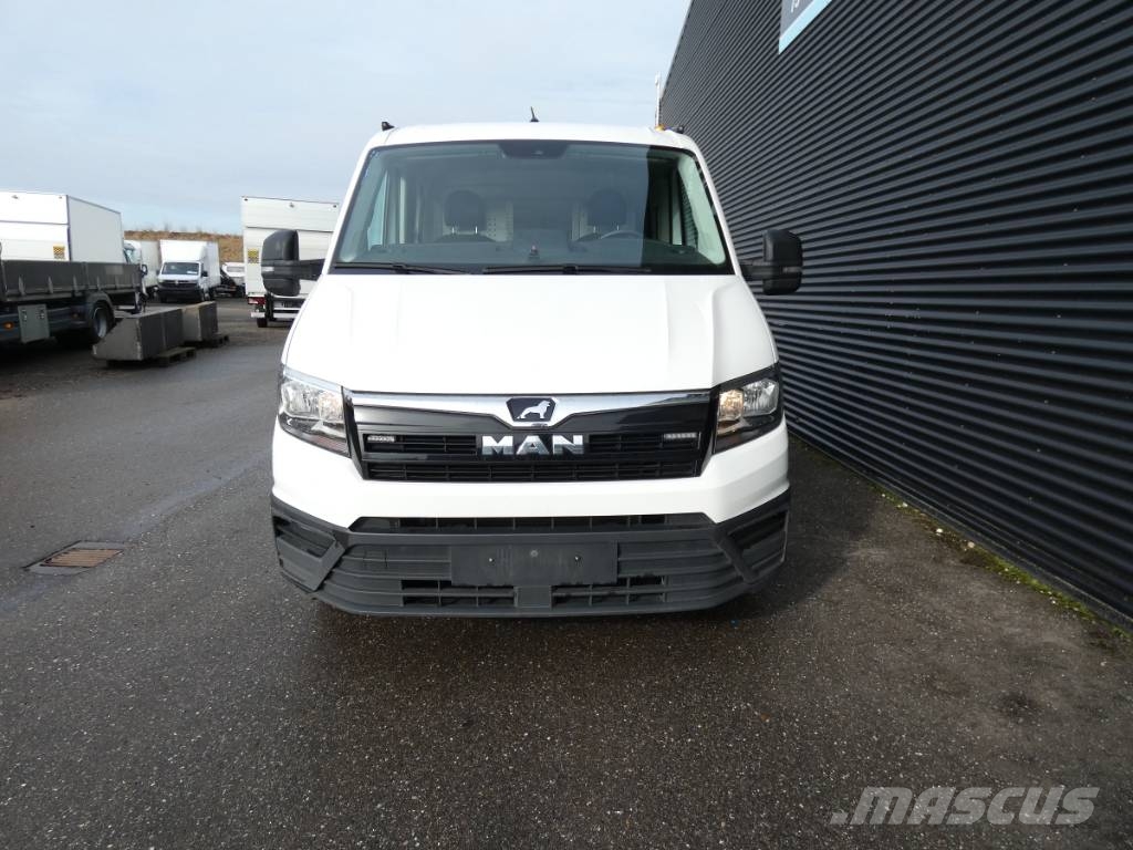 MAN TGE 6.180 4x4 Araç üzeri vinçler