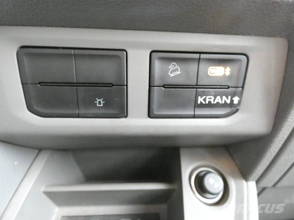 MAN TGE 6.180 4x4 Araç üzeri vinçler