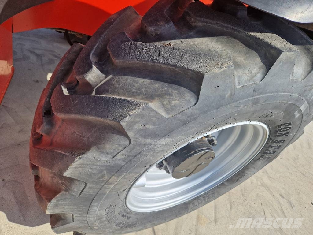 Manitou MT 1440 jak JCB 540-140 P609 مناولات متداخلة
