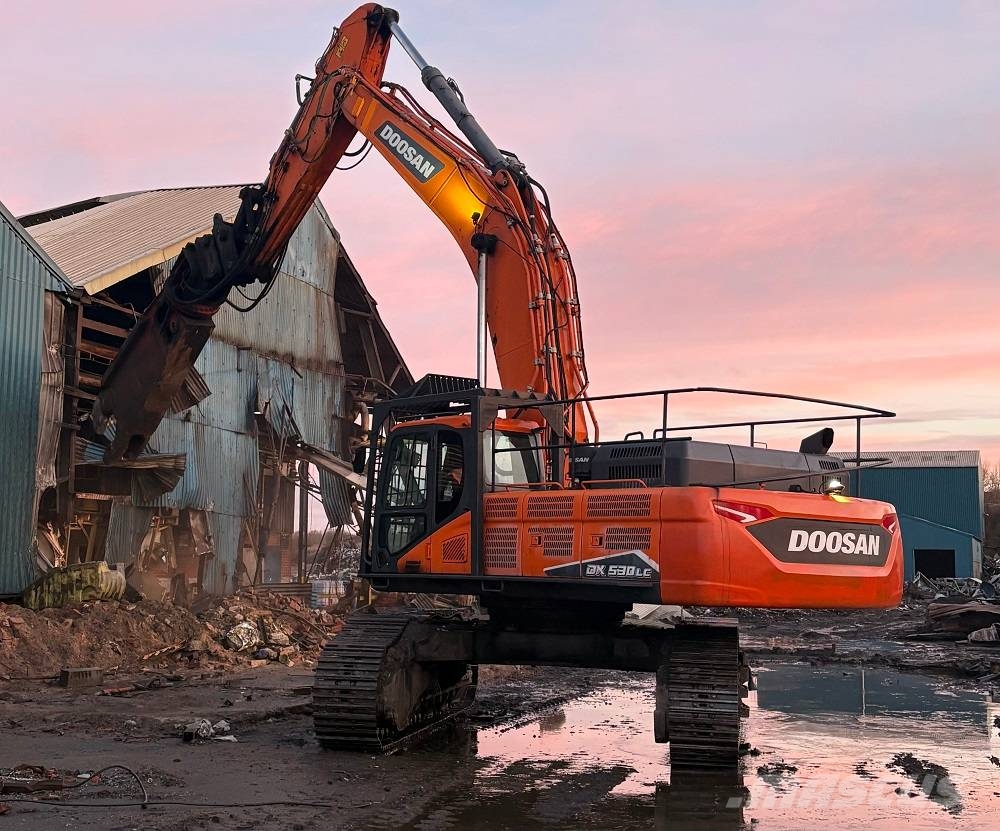 Doosan DX 530 LC-7 M Escavadoras de rastos