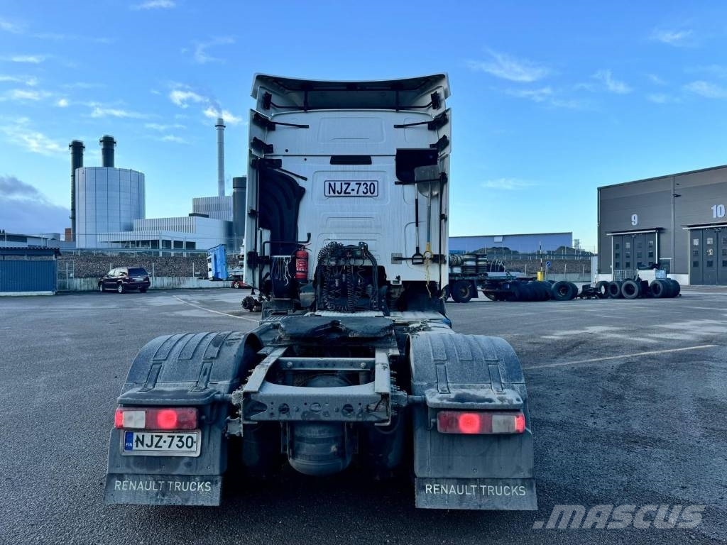 Renault T430.18 4x2T E6 10.8 NJZ-730 牵引车