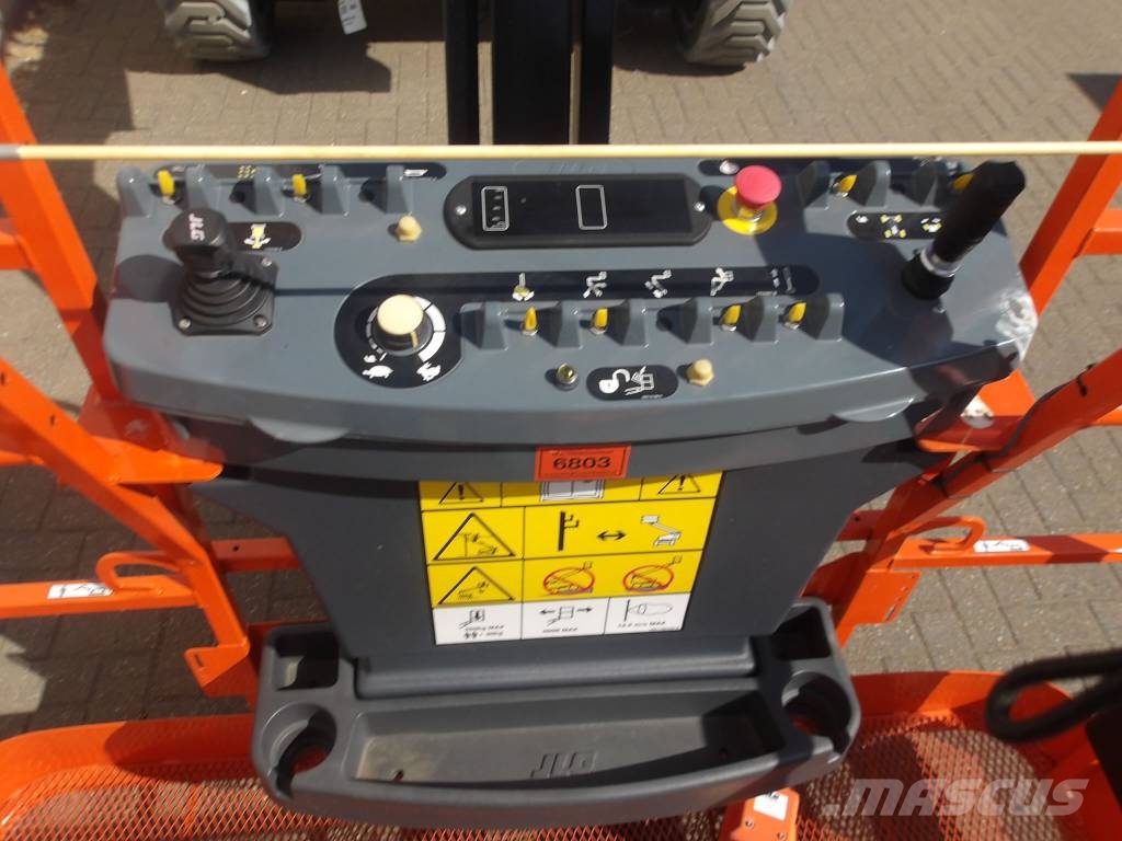 JLG EC450AJ Knikarmhoogwerkers