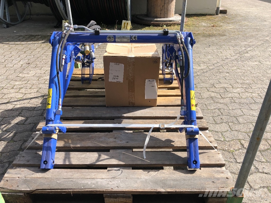Iseki Frontlader für Iseki TXG Compact tractor attachments