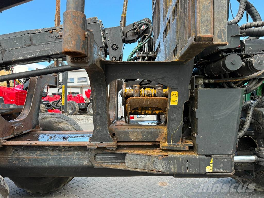 John Deere 1210 E Kuormatraktorit