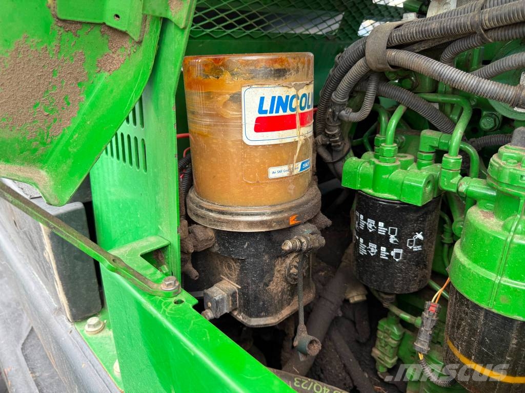 John Deere 1210 E Kuormatraktorit