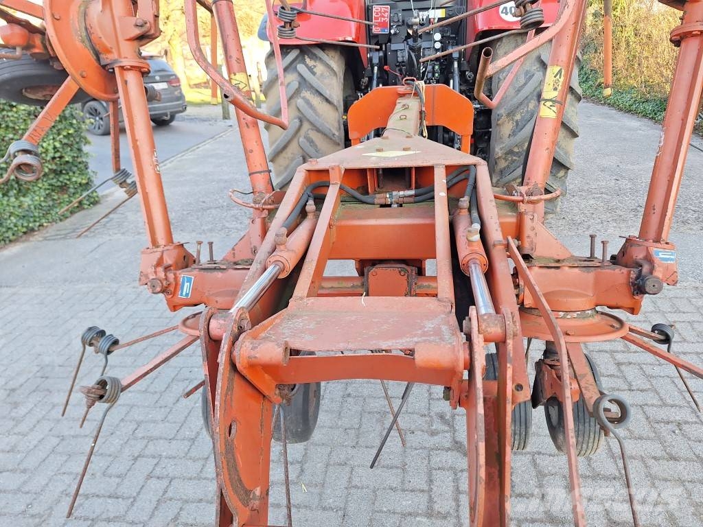 Kuhn GF 8501 T Okretači i sakupljači sena