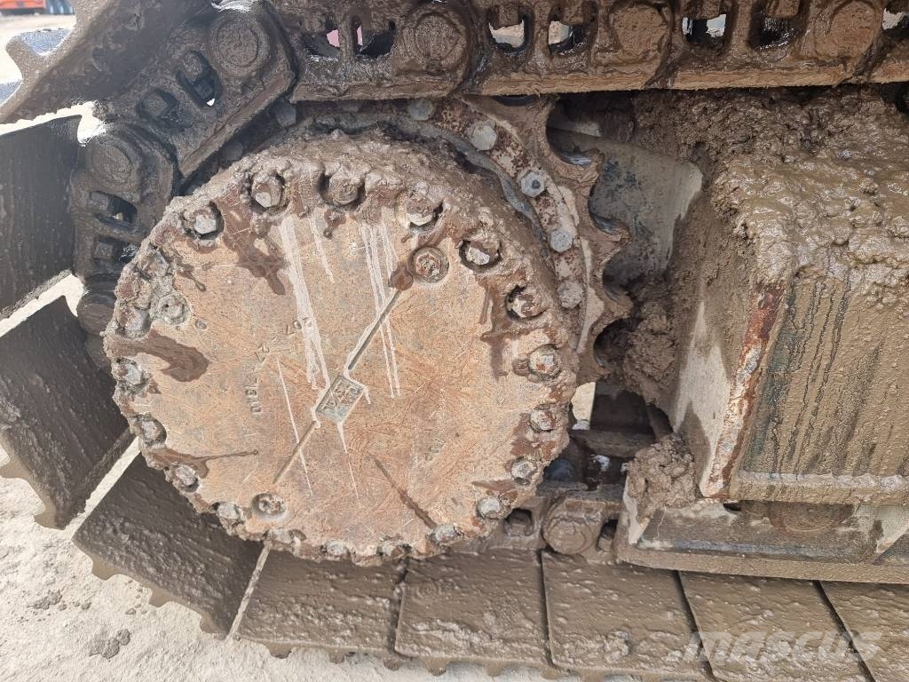 Komatsu PC 290 LC-8 حفارات زحافة