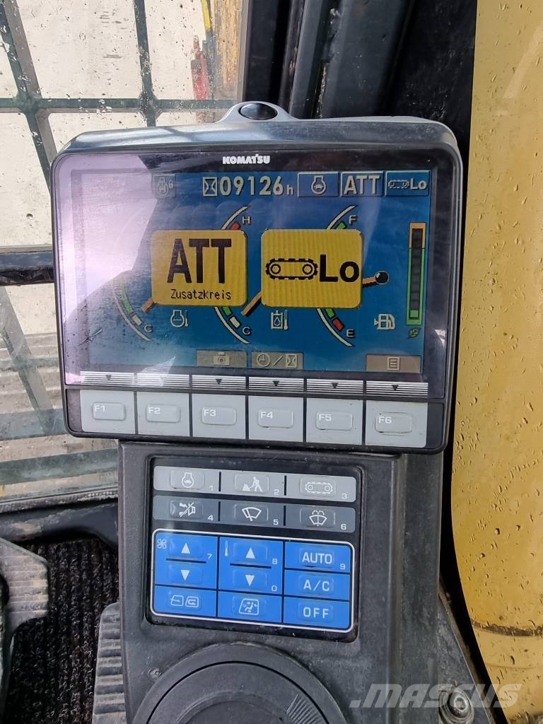 Komatsu PC 290 LC-8 حفارات زحافة