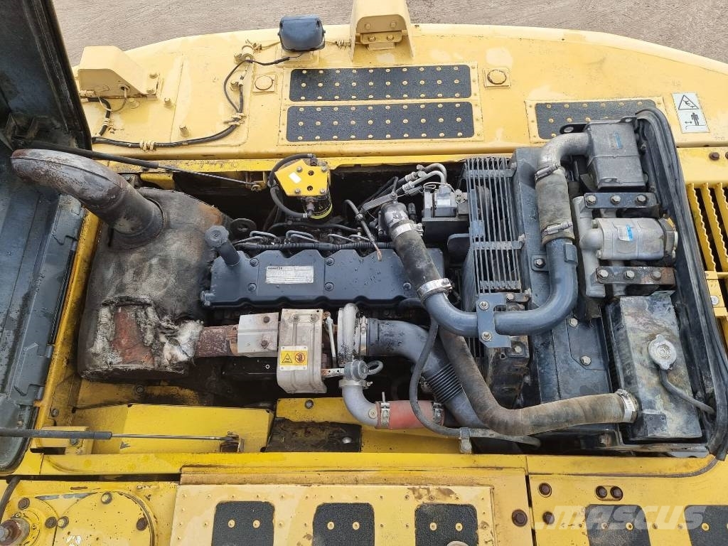 Komatsu PC 290 LC-8 حفارات زحافة