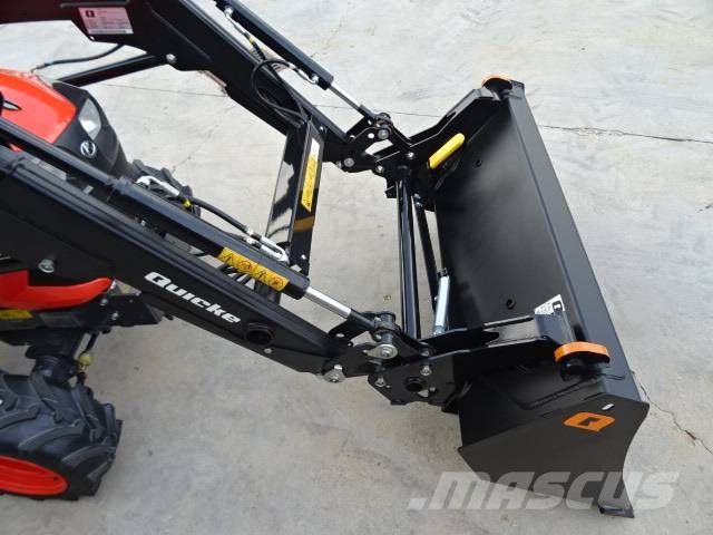 Kubota BX 231 جرارات مدمجة