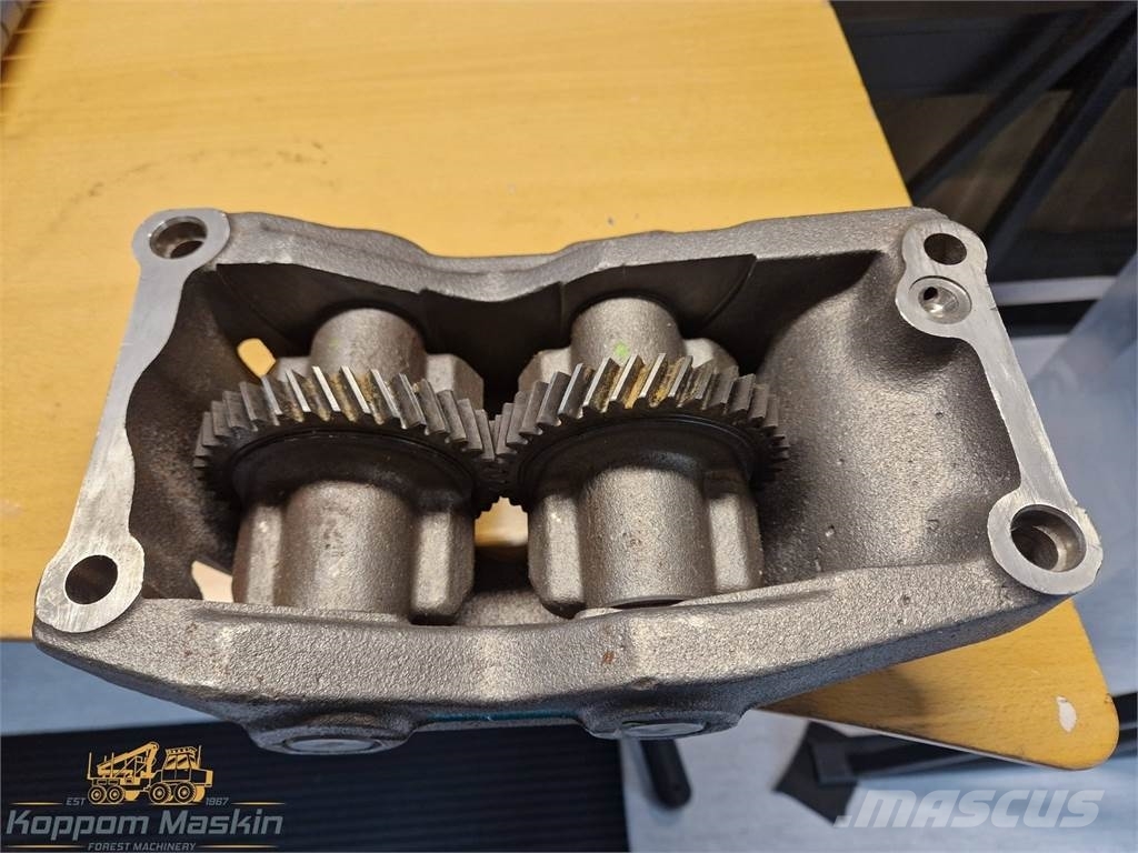 Rottne 82858777 Transmission
