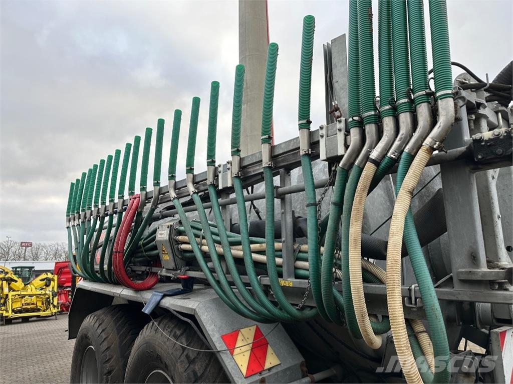 Meyer Lohne VW 16000 Kuivalannan levittimet