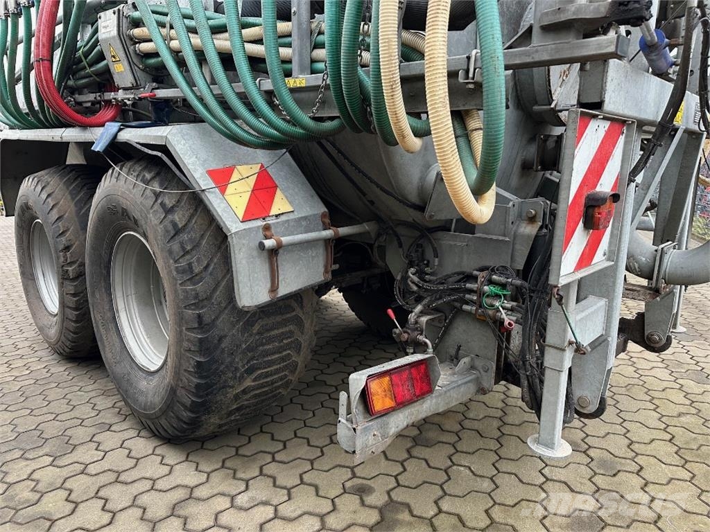 Meyer Lohne VW 16000 Kuivalannan levittimet