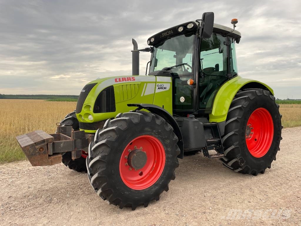 CLAAS Arion 640 Tractors