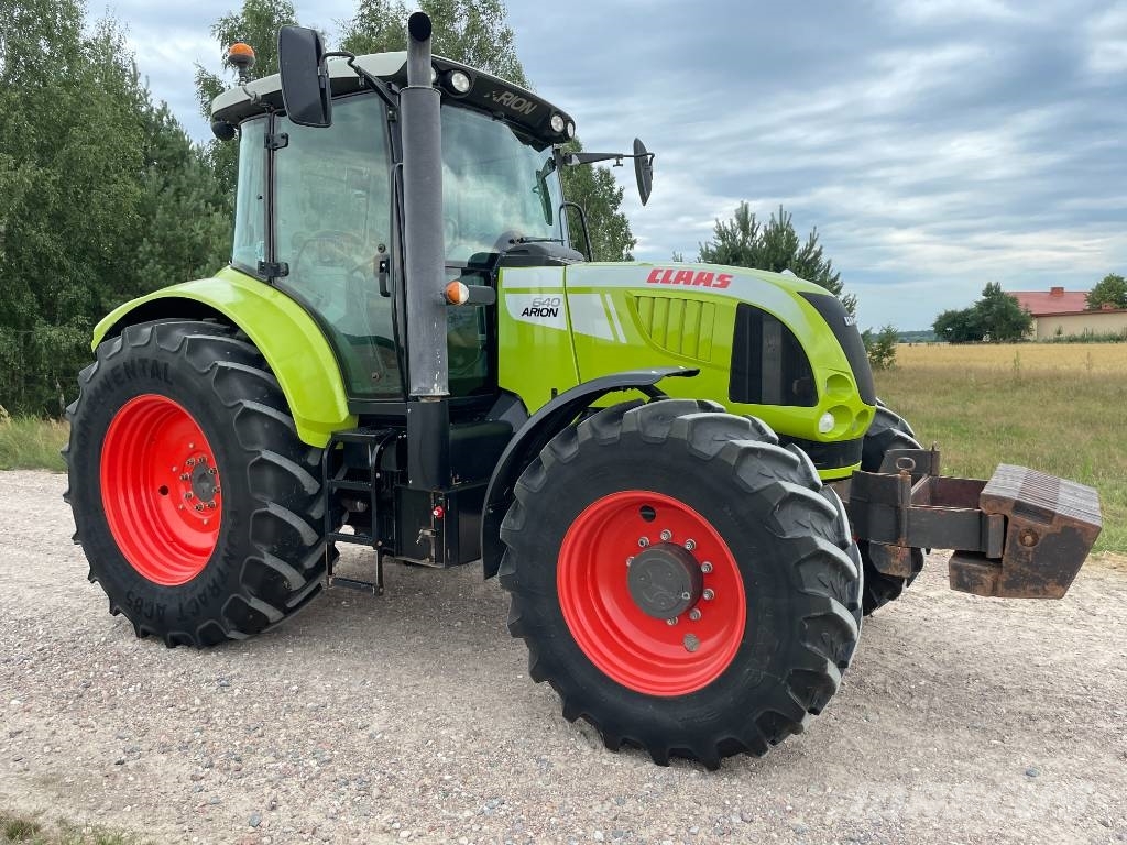 CLAAS Arion 640 Tractors