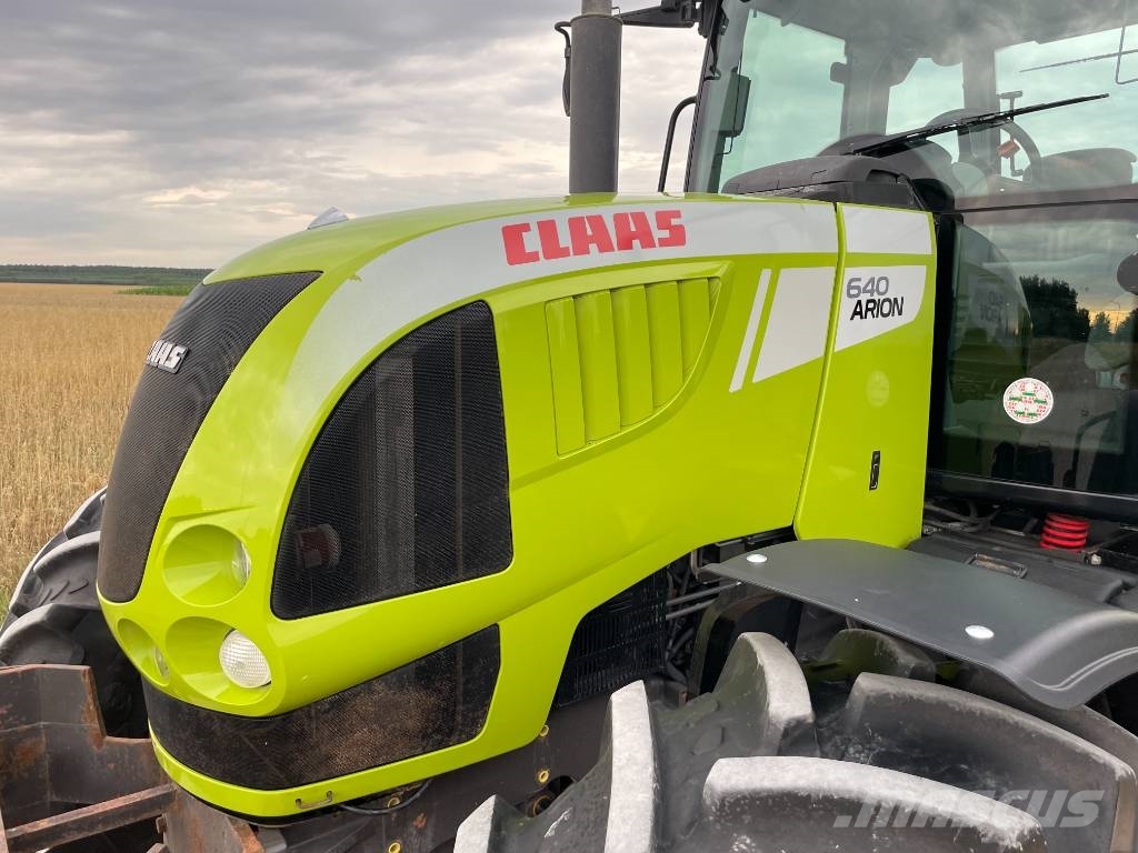 CLAAS Arion 640 Tractors