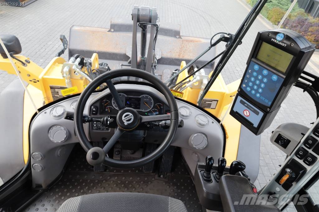 Volvo L 120 H Ładowarki kołowe