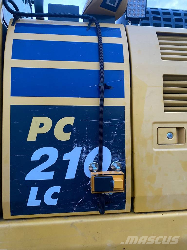 Komatsu PC 210 LC 大型油圧ショベル12t以上(パワーショベル・ユンボ)