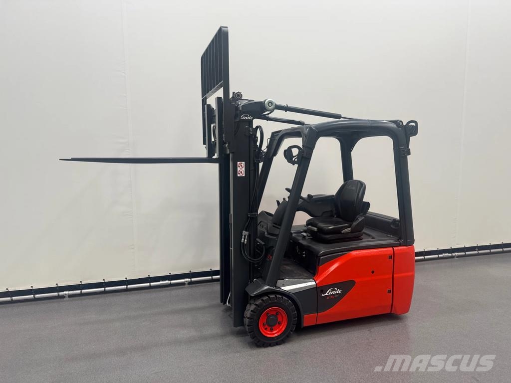 Linde E16-02 NIEUWE ACCU شاحنات ذات رافعات شوكية تعمل بالكهرباء