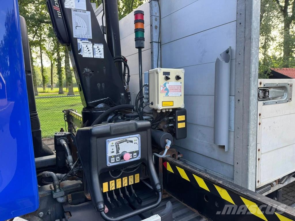 Volvo FE 240 HIAB 111B-3 DUO machinetransporter + kraan All-Terrain-Krane