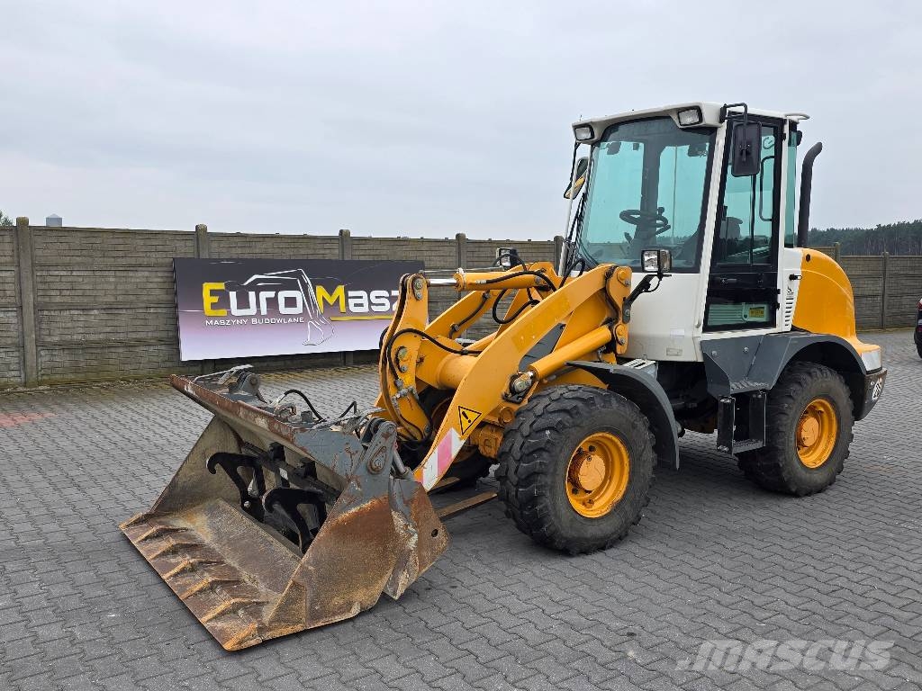 Liebherr L508 Stereo, 2011 ROK, 3800 GODZIN ! ! ! Chargeuse sur pneus