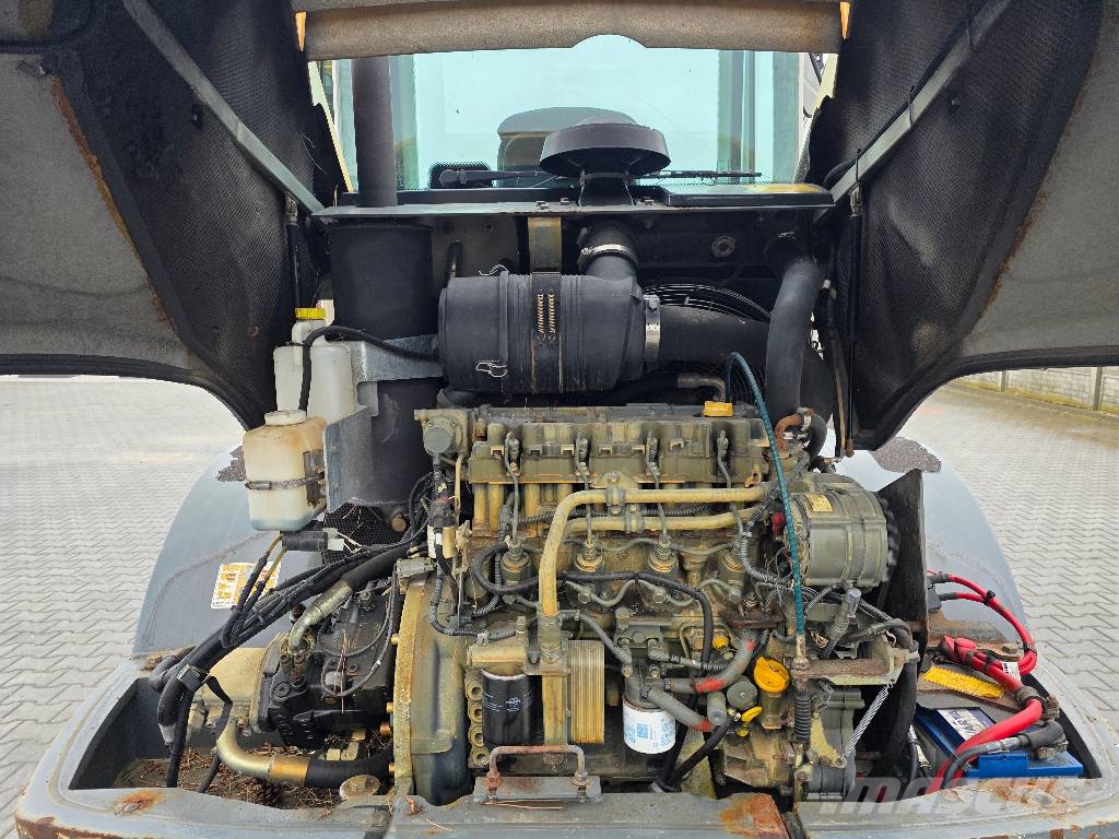 Liebherr L508 Stereo, 2011 ROK, 3800 GODZIN ! ! ! Chargeuse sur pneus