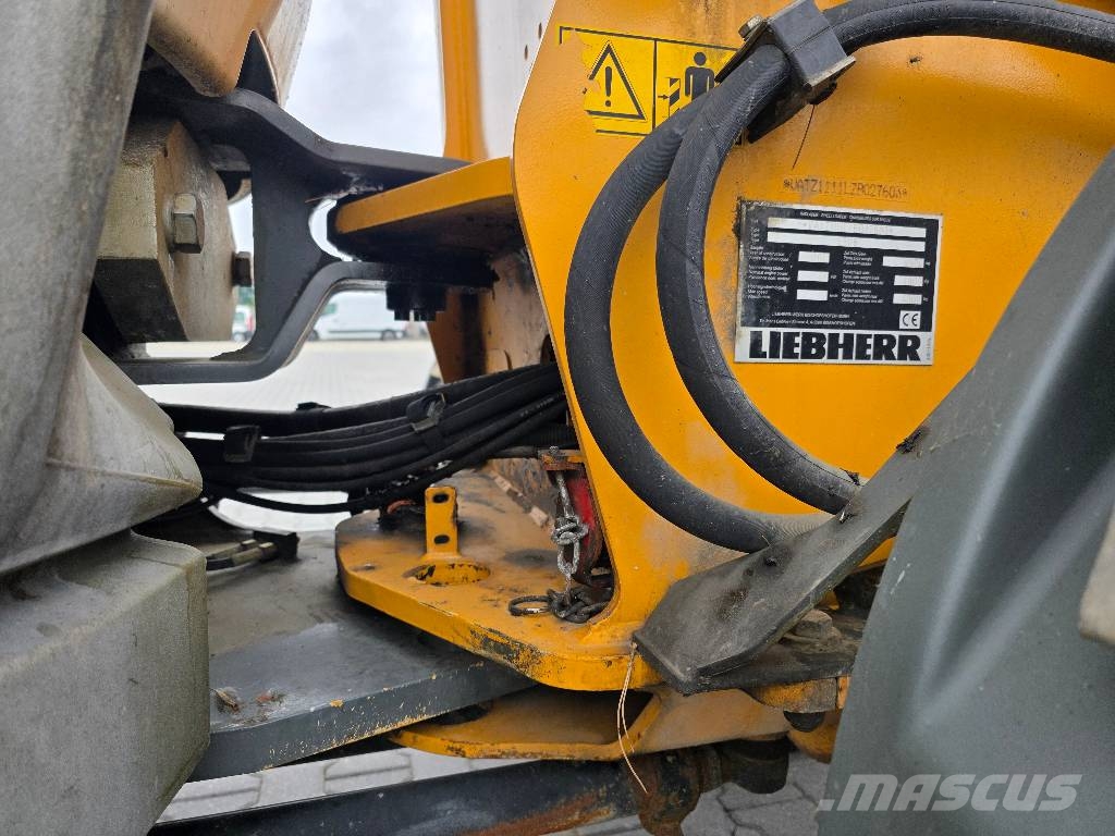 Liebherr L508 Stereo, 2011 ROK, 3800 GODZIN ! ! ! Chargeuse sur pneus