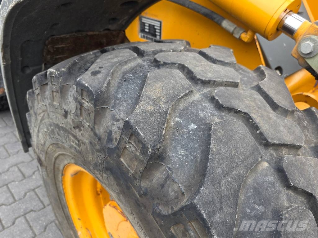 Liebherr L508 Stereo, 2011 ROK, 3800 GODZIN ! ! ! Chargeuse sur pneus