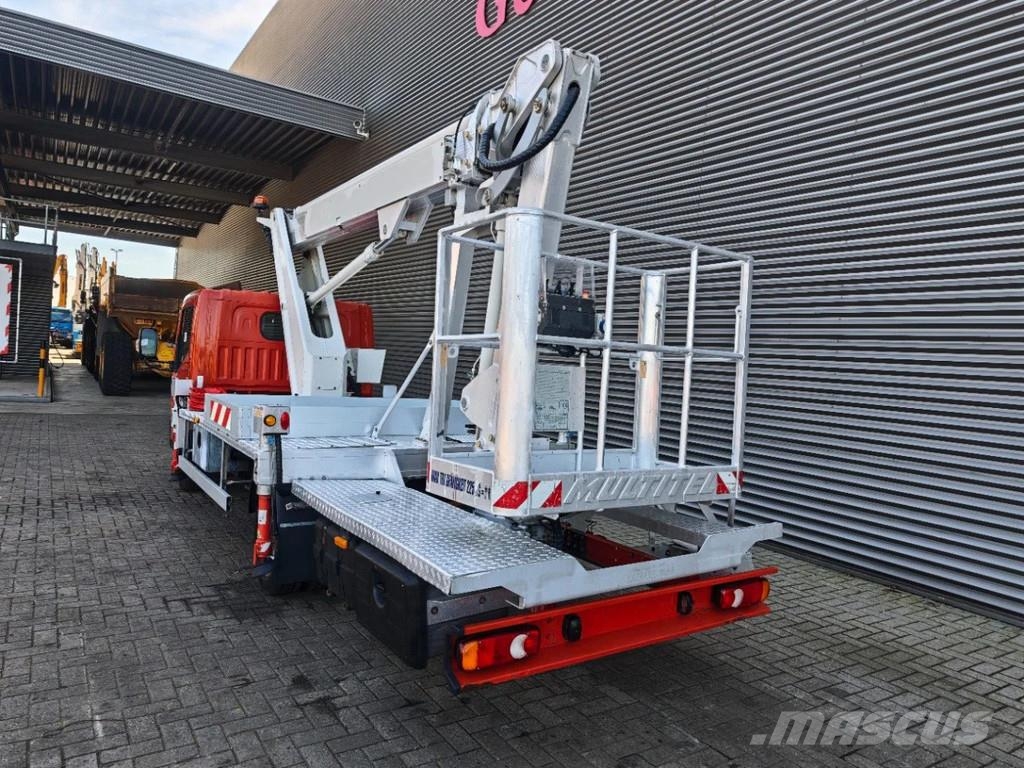 Nissan Cabstar 35.12 NT400 Multitel MJ201 Auto hoogwerkers