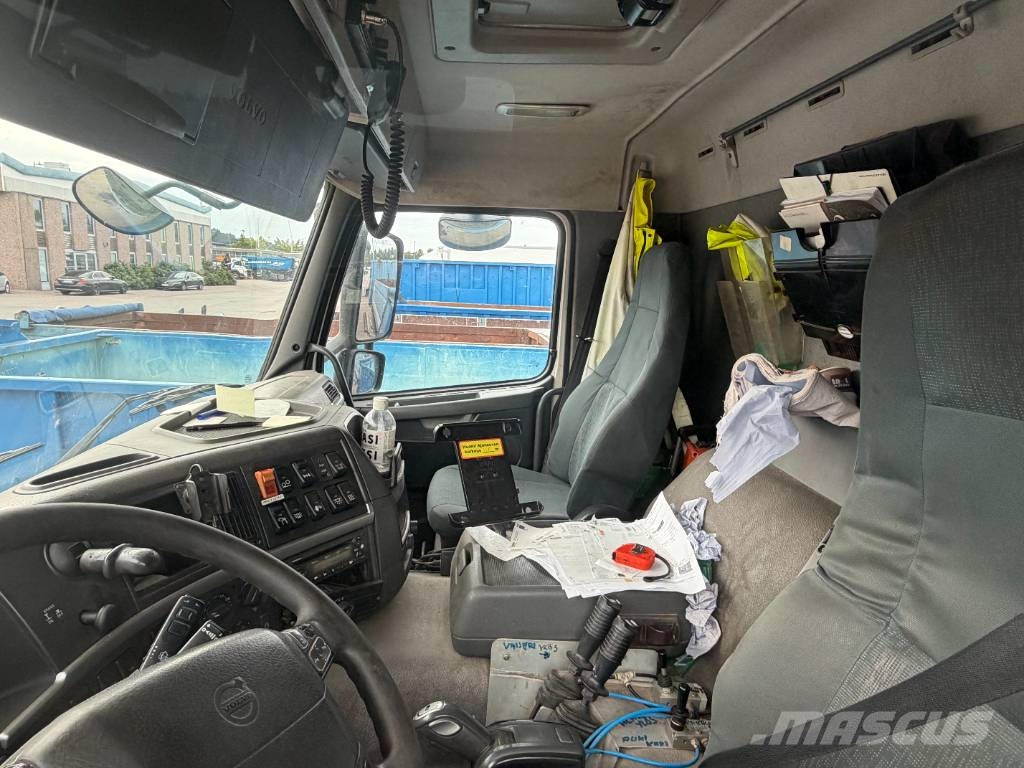 Volvo FM 13 شاحنات الرافعات