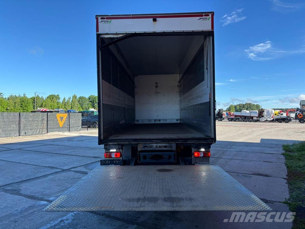 Mercedes-Benz Atego 1524 4x2 BOX L=7509 mm Camiones con caja de remolque