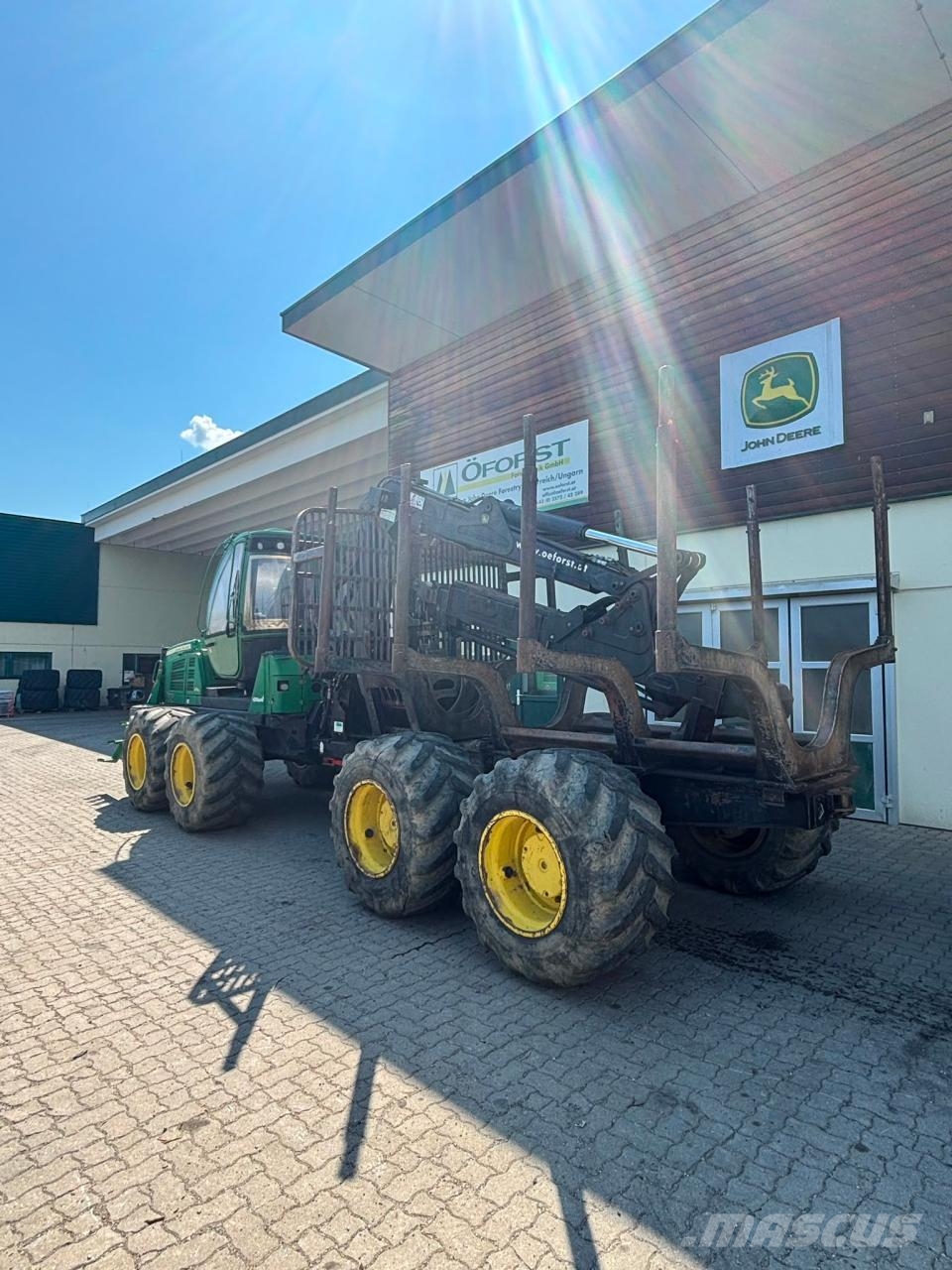 John Deere 1210E Naudoti miškovežiai (Forvarderiai)