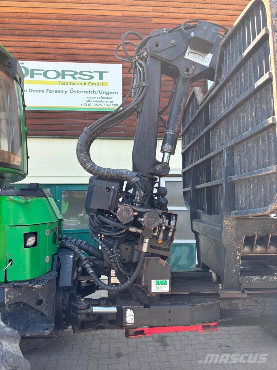 John Deere 1210E Naudoti miškovežiai (Forvarderiai)
