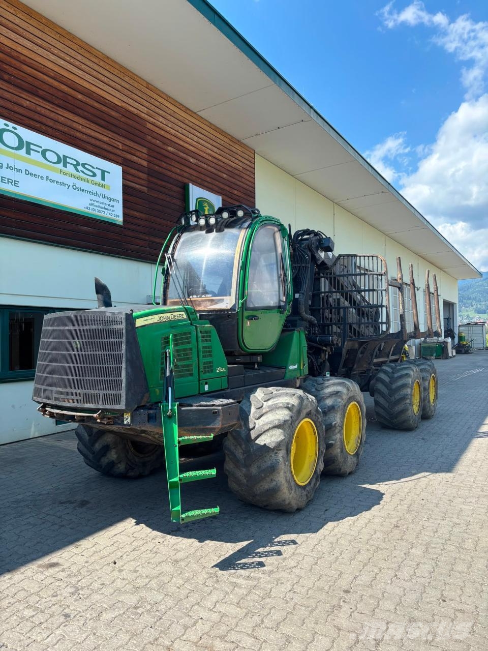 John Deere 1210E Naudoti miškovežiai (Forvarderiai)