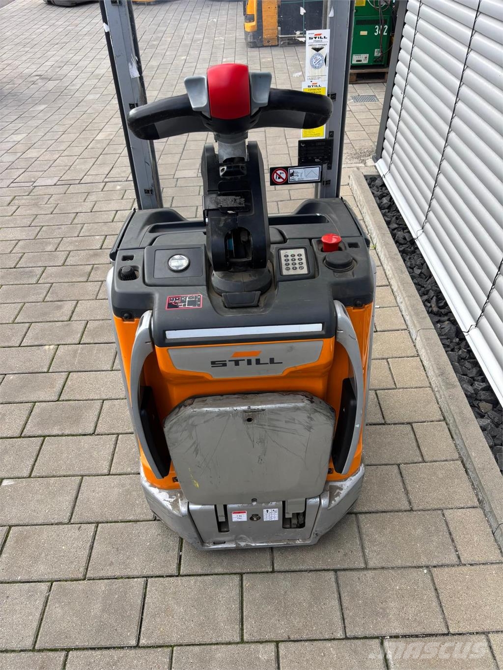 Still EXD-SF20 Stand-in stackers