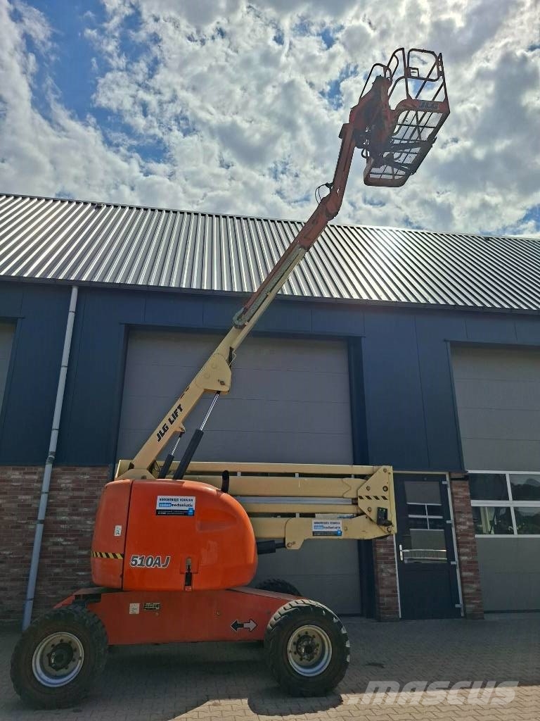 JLG 510 AJ Articulated boom lifts