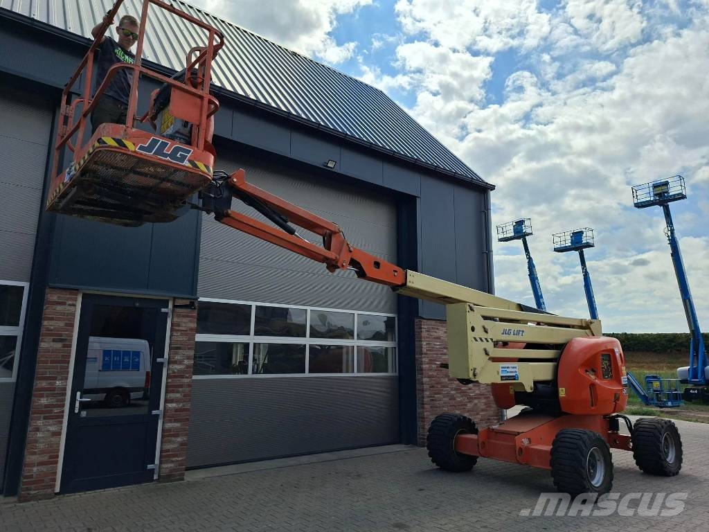 JLG 510 AJ Articulated boom lifts