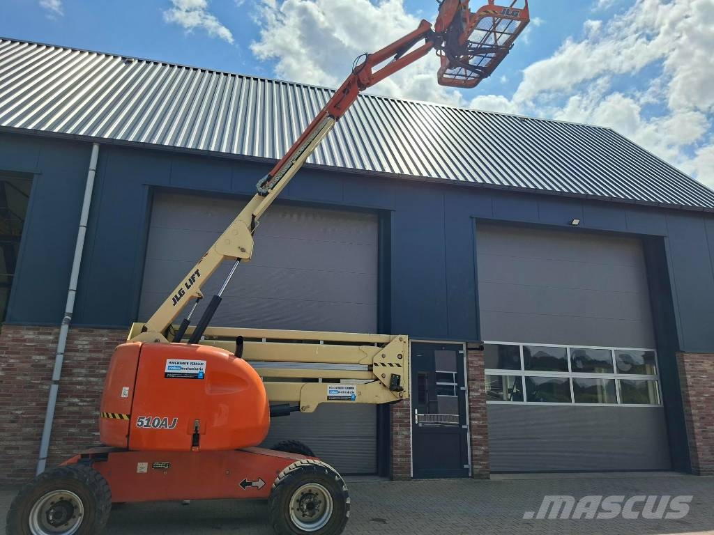 JLG 510 AJ Articulated boom lifts