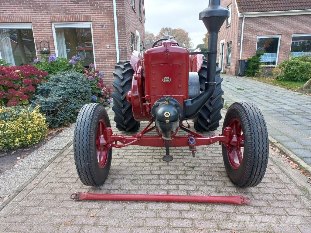 Lanz Bulldog 15/30 Tratores Agrícolas usados