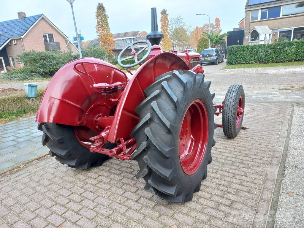 Lanz Bulldog 15/30 Tratores Agrícolas usados